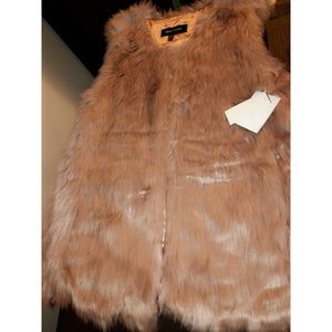 Faux Fur Vest✨